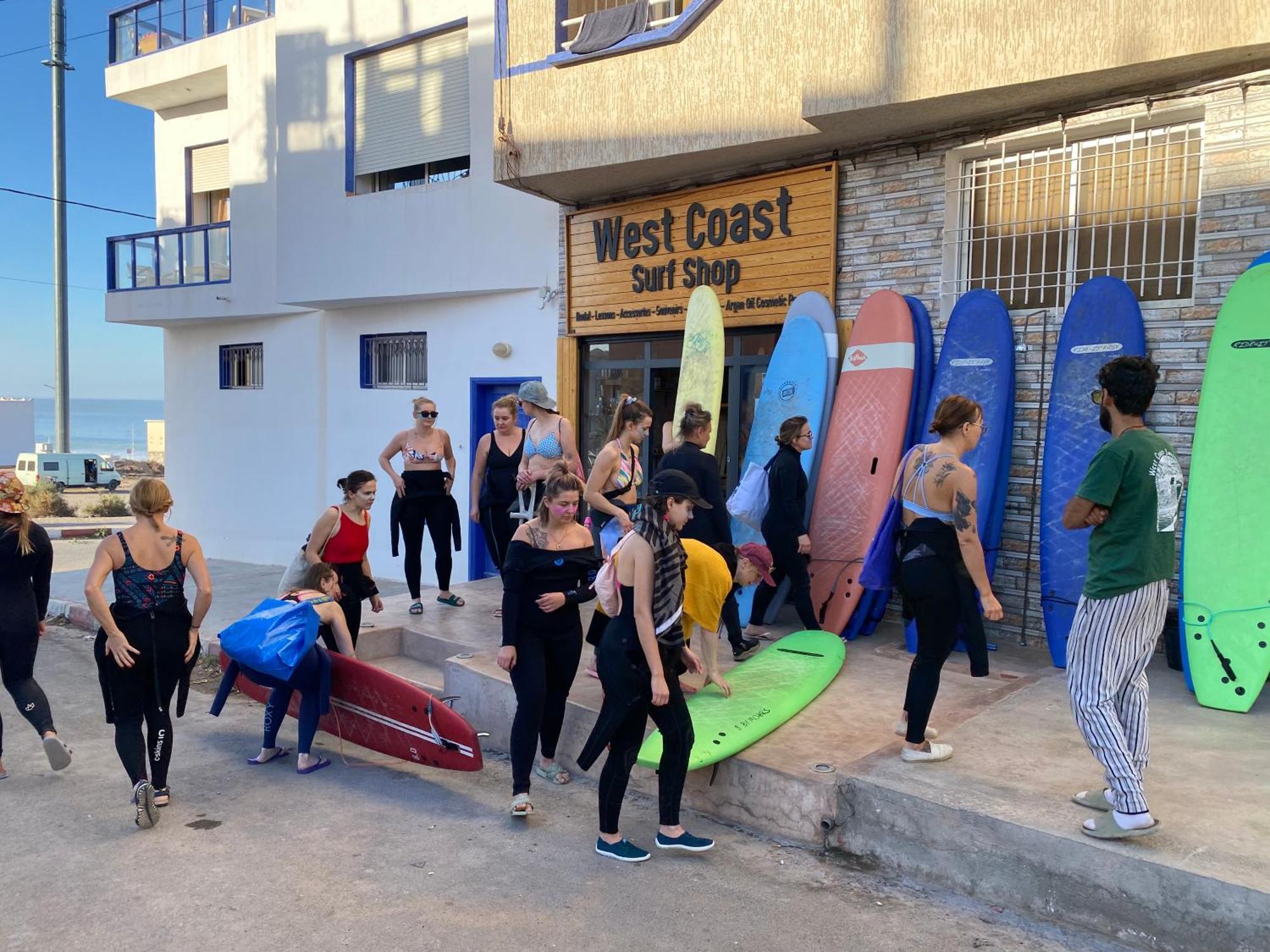 Апартаменты West Coast Surf House Эмуан Экстерьер фото