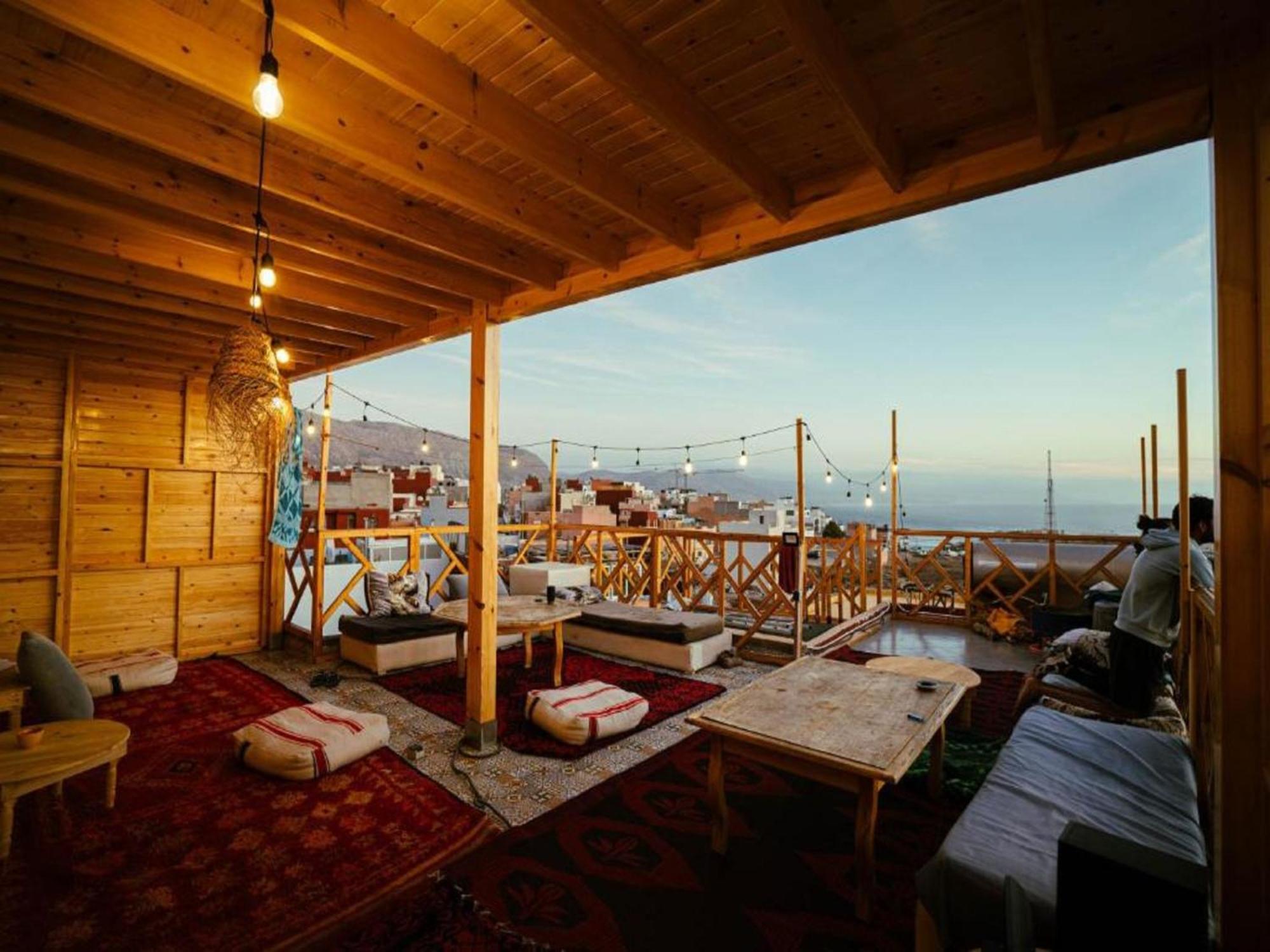 Апартаменты West Coast Surf House Эмуан Экстерьер фото